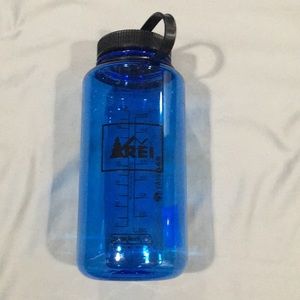 REI Nalgene 33oz Waterbottle